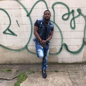 Meet your Posher, Emmanuel